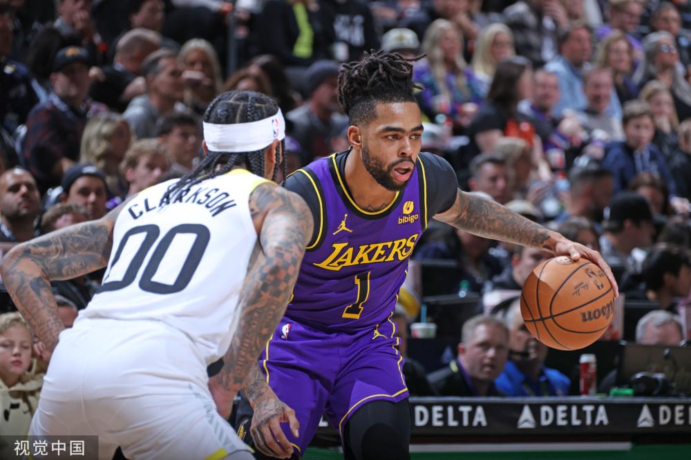 凭借强壮的 凭借强壮的